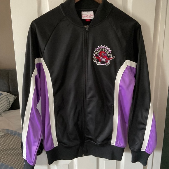 Men's Mitchell & Ness Black Toronto Raptors Champions Game Full-Zip Raglan S - Picture 1 of 3